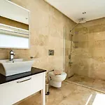 İslamlar 5 Bedroom Secluded With Private Pool Hot Tub Kalkan