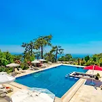 İslamlar 5 Bedroom Secluded With Private Pool Hot Tub Kalkan