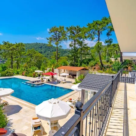 İslamlar 5 Bedroom Secluded With Private Pool Hot Tub Kalkan