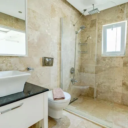 Villa İslamlar 5 Bedroom Secluded With Private Pool Hot Tub *