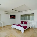 ヴィラ İslamlar 5 Bedroom Secluded With Private Pool Hot Tub カルカン