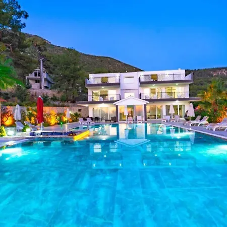 Villa İslamlar 5 Bedroom Secluded With Private Pool Hot Tub *