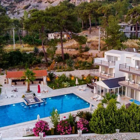 İslamlar 5 Bedroom Secluded With Private Pool Hot Tub Kalkan