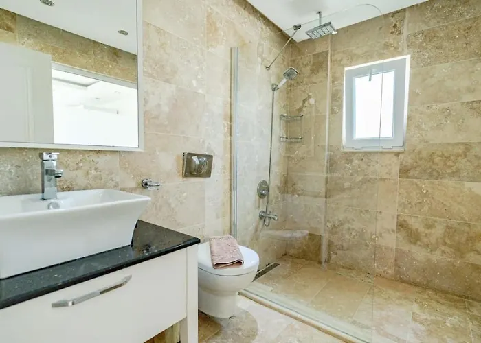 Willa İslamlar 5 Bedroom Secluded With Private Pool Hot Tub *