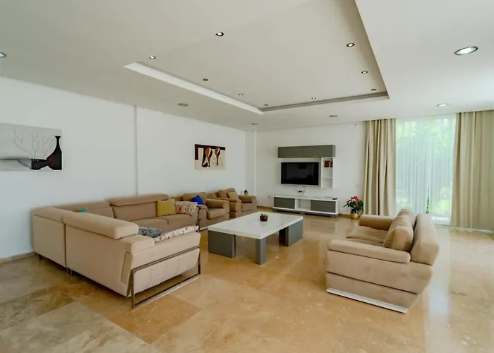 Willa İslamlar 5 Bedroom Secluded With Private Pool Hot Tub *